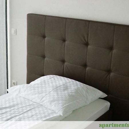 Apartments นอย-อุล์ม ภายนอก รูปภาพ